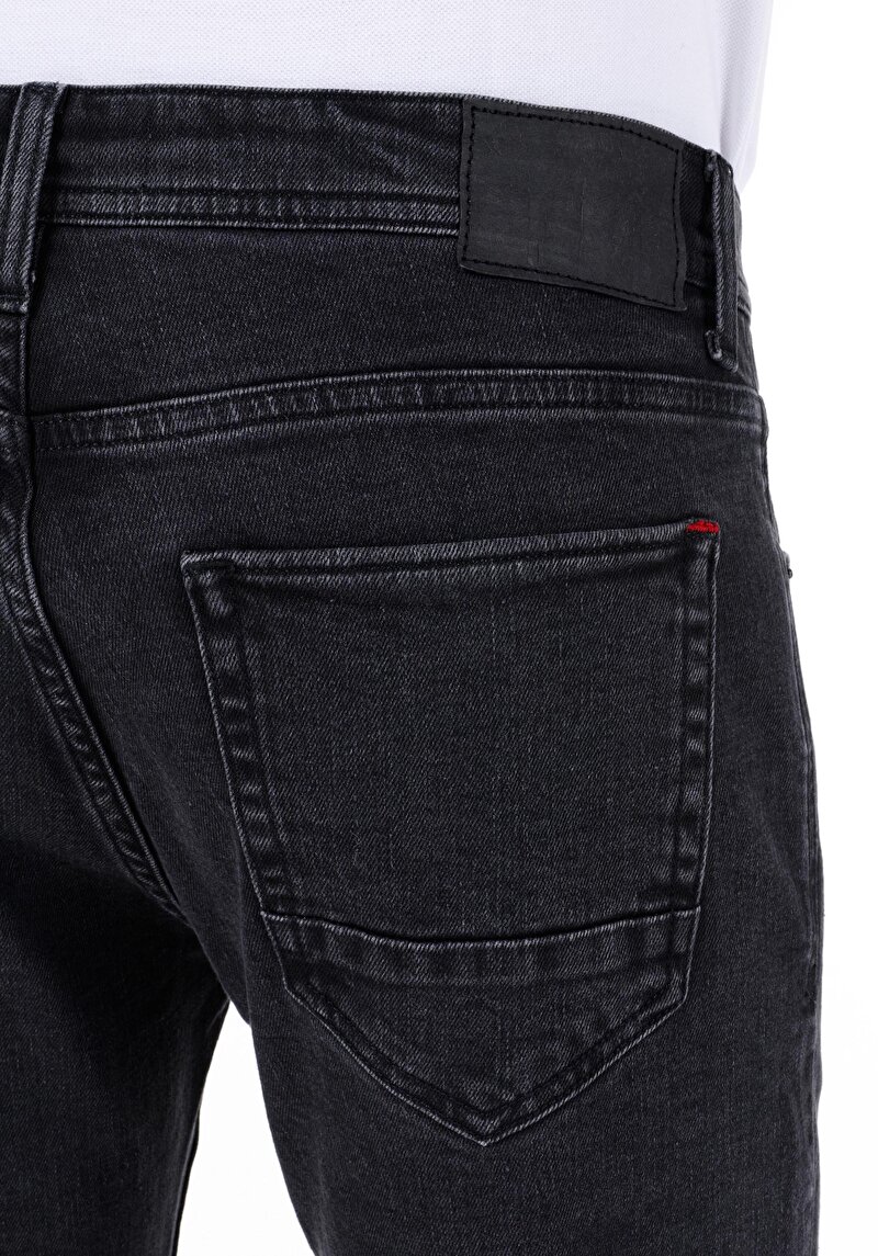 Afișați detalii pentru Pantaloni De Barbati Negru Regular Fit 045 David Cl1069023