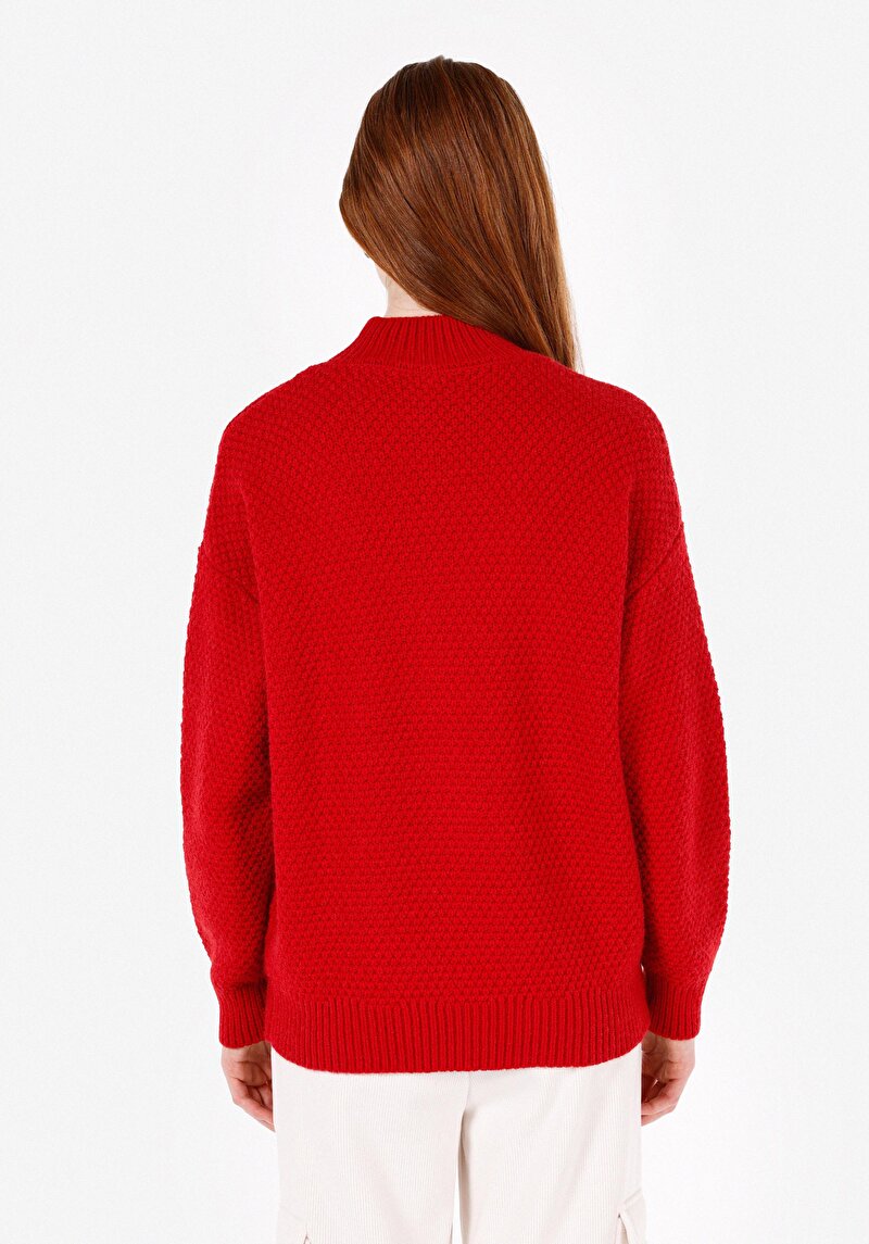 Afișați detalii pentru Pulover Roșu Brodat Pentru Femei Cu Gât Brodat Cu Gât Brodat Regular Fit