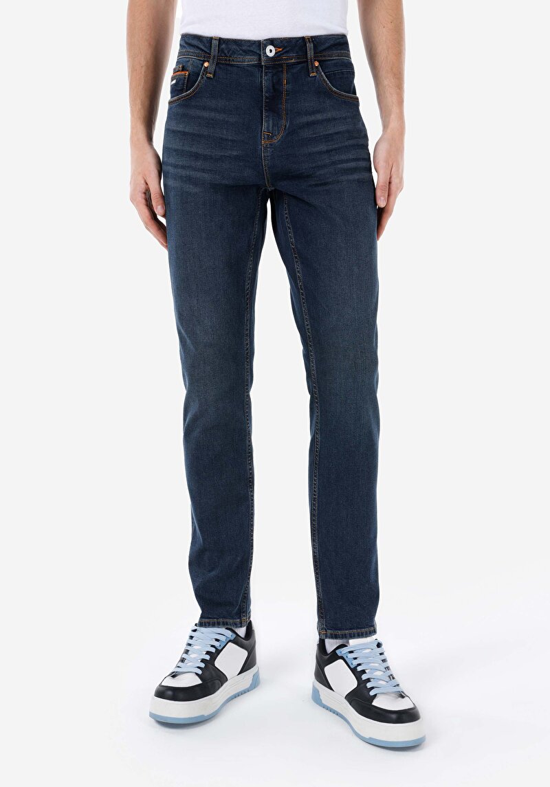 Afișați detalii pentru Blugi Straight Fit Indigo Închis Pentru Bărbați