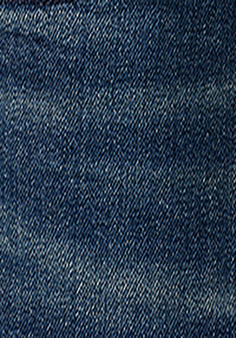 Afișați detalii pentru Blugi Straight Fit Indigo Închis Pentru Bărbați