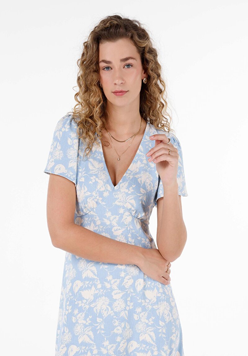 Imagine a Rochie Albastră Pentru Femei Regular Fit