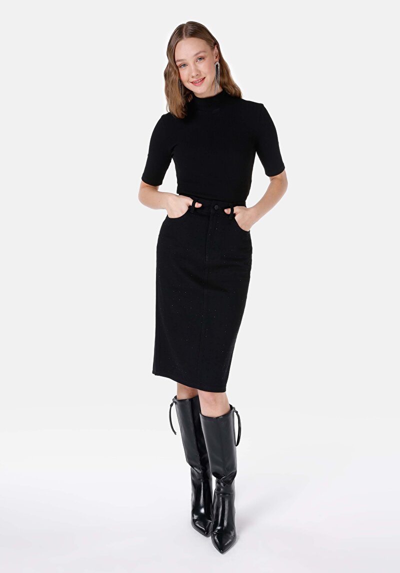 Imagine a Fustă Albastru Închis Pentru Femei Cu Nasturi Drepți Cu Nasturi Drepți