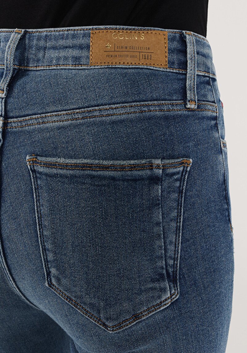 Afișați detalii pentru Slim Fit Mid Waist Straight Leg Blugi İndigo Pentru Femei