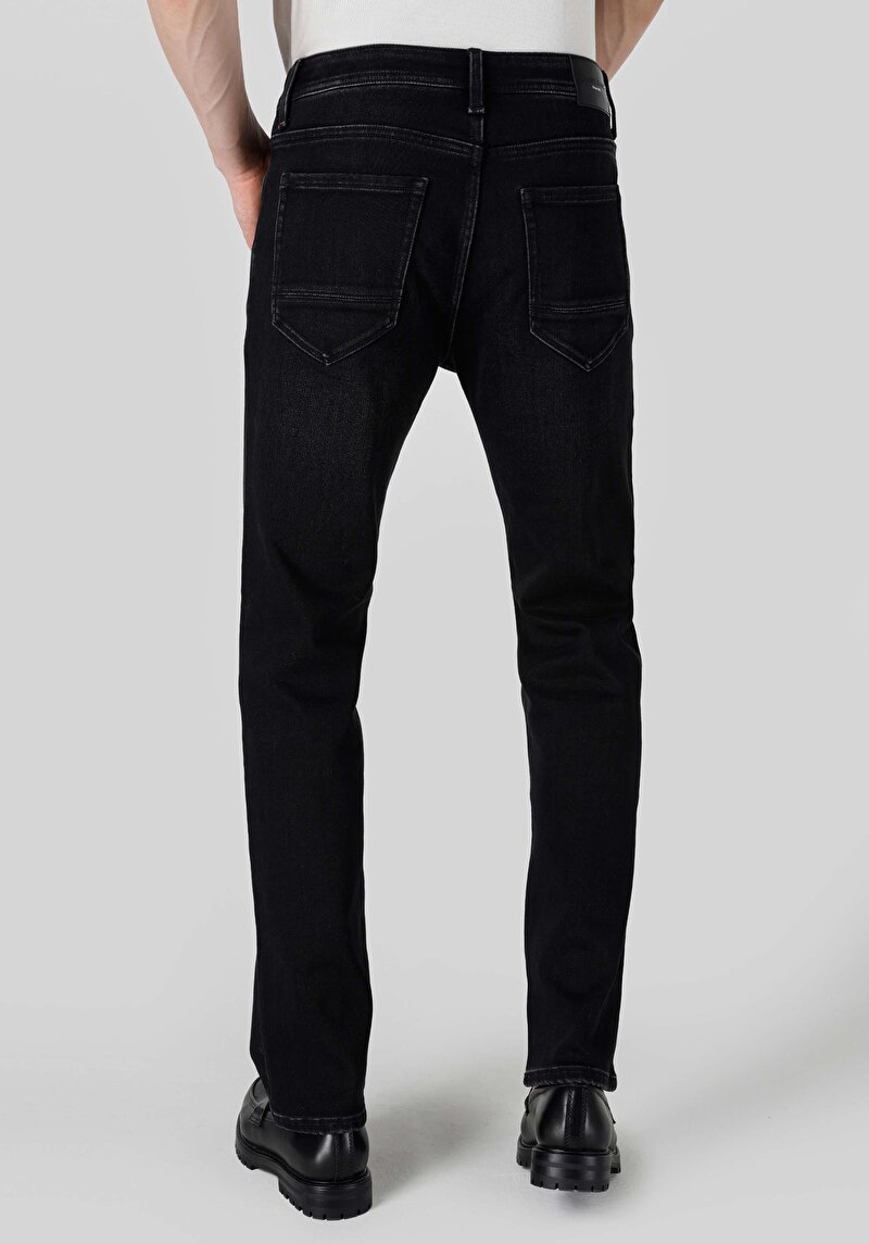 Afișați detalii pentru Pantaloni De Barbati Negru Regular Fit 045 David Cl1065767