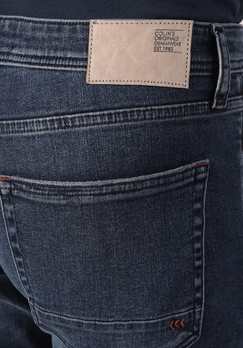 Afișați detalii pentru Pantaloni De Barbati Albastru Straight Fit 044 Karl Cl1063570