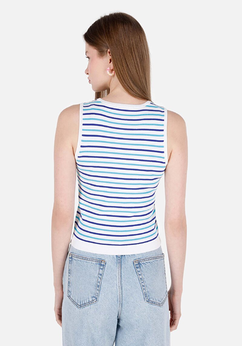 Imagine a Pulover Albastru Pentru Femei Slim Fit