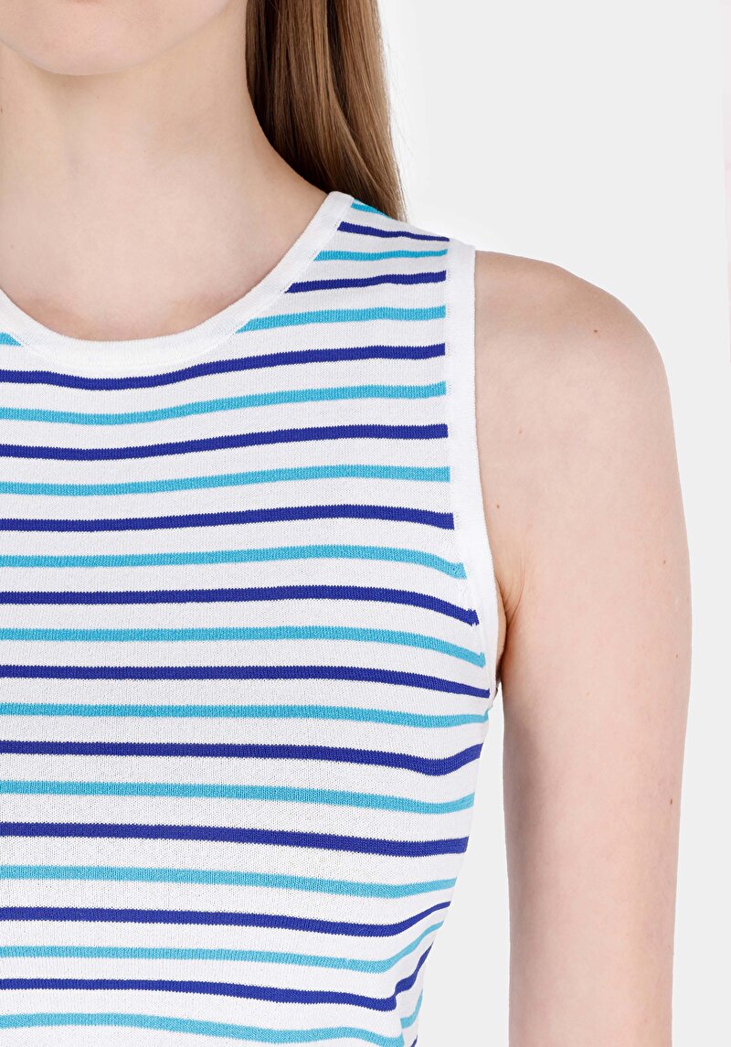 Afișați detalii pentru Pulover Albastru Pentru Femei Slim Fit