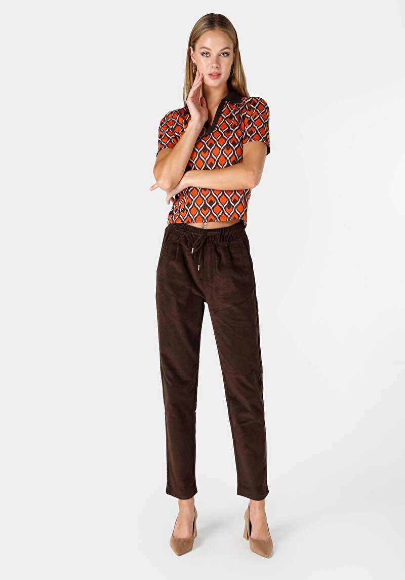 Imagine a Regular Fit Talie Înaltă Picior Drept Pantaloni Maro Pentru Femei