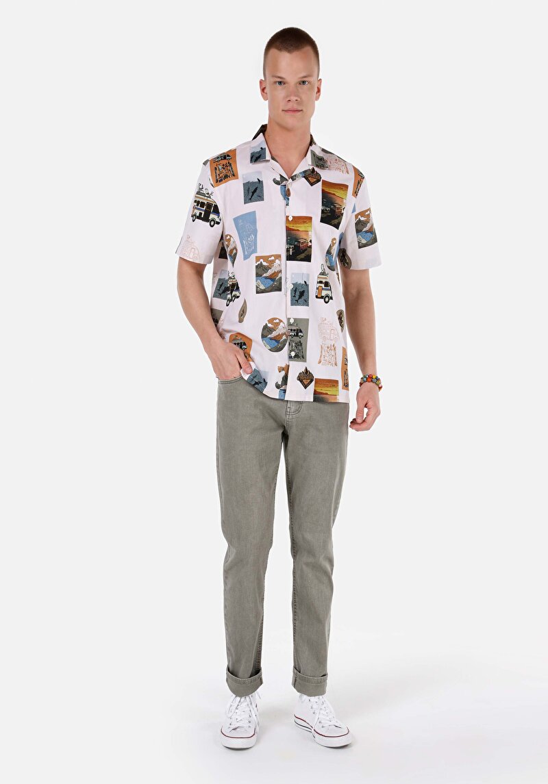 Imagine a Pantaloni Verzi Pentru Bărbați Cu Talie Dreaptă Cu Talie Dreaptă