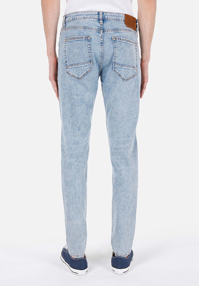 Afișați detalii pentru Blugi Slim Fit Indigo Pentru Bărbați