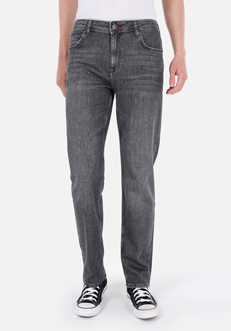 Imagine a Pantaloni De Barbati Negru Regular Fit 045 David Cl1069473