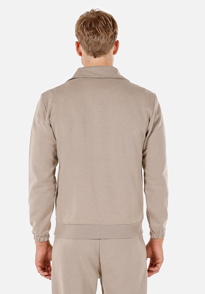 Imagine a Hanorac / Bluza De Barbati Bej Regular Fit Cl1070160