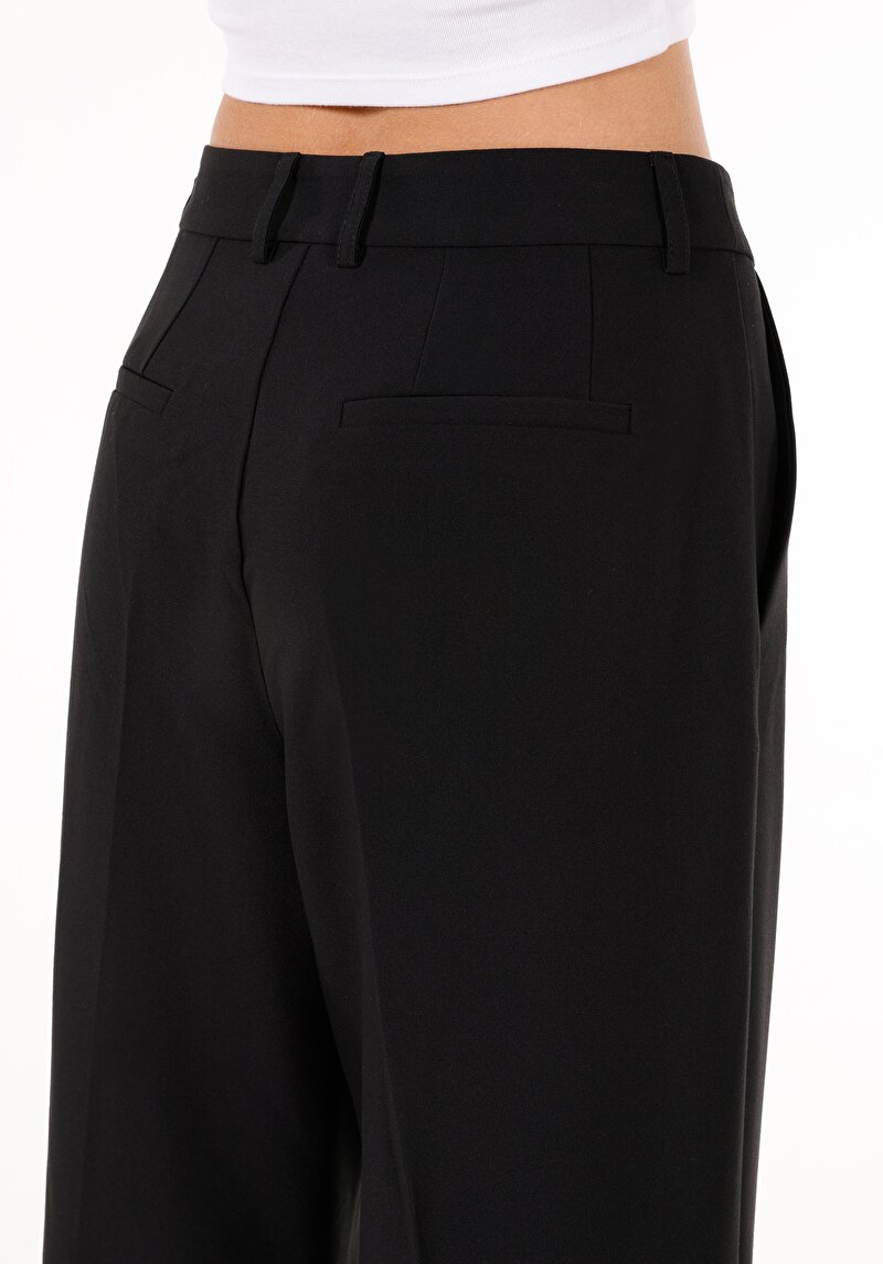 Afișați detalii pentru Pantaloni De Dama Negru Regular Fit  Cl1070178