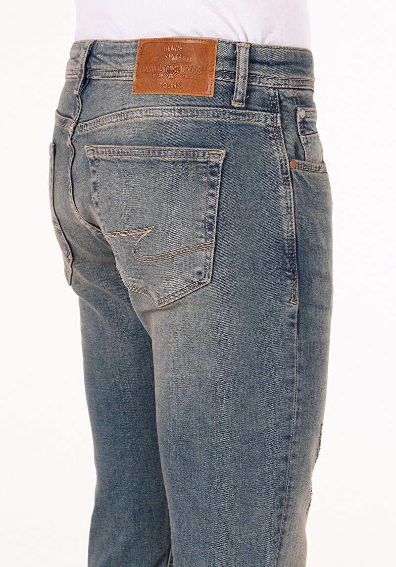 Afișați detalii pentru Blugi Slim Fit Indigo Pentru Bărbați