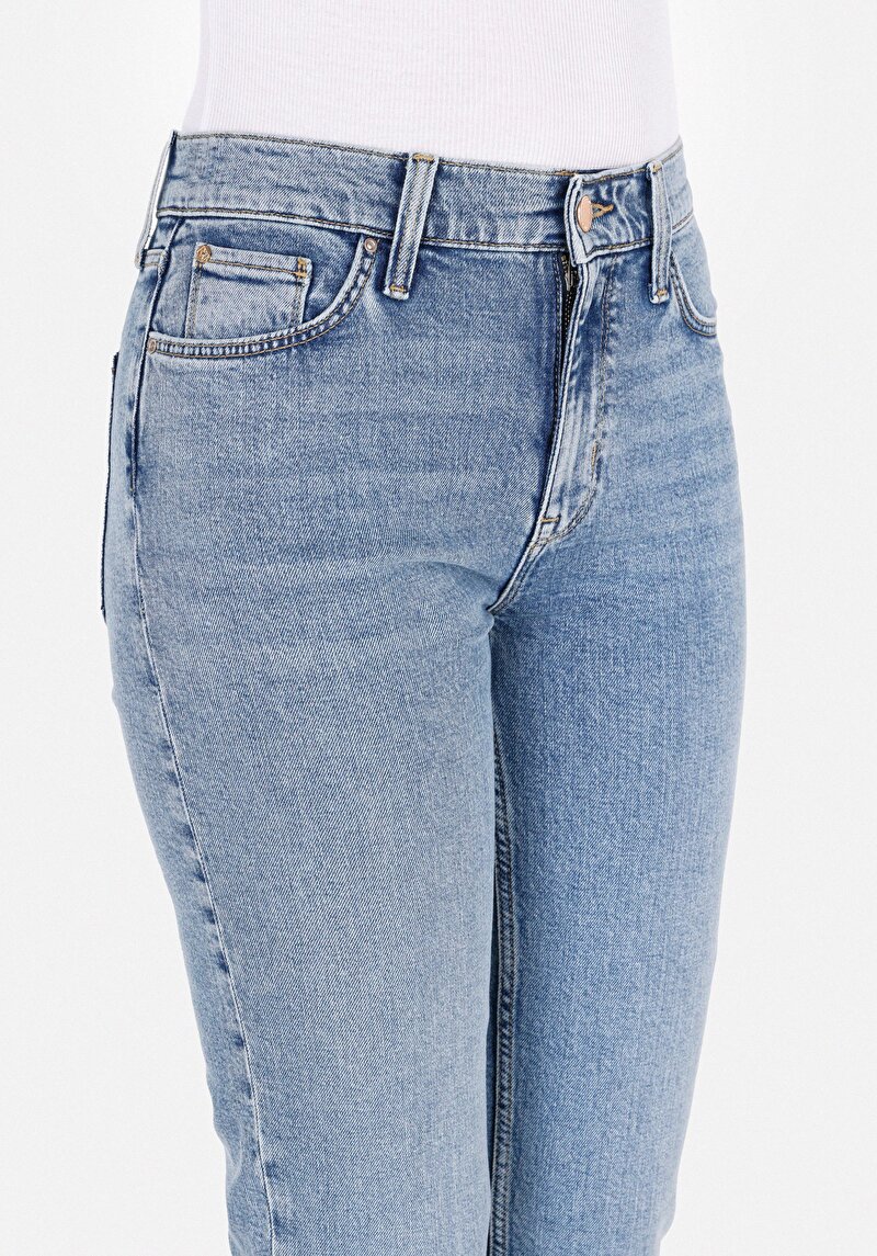 Afișați detalii pentru Blugi Slim Fit Indigo Pentru Femei