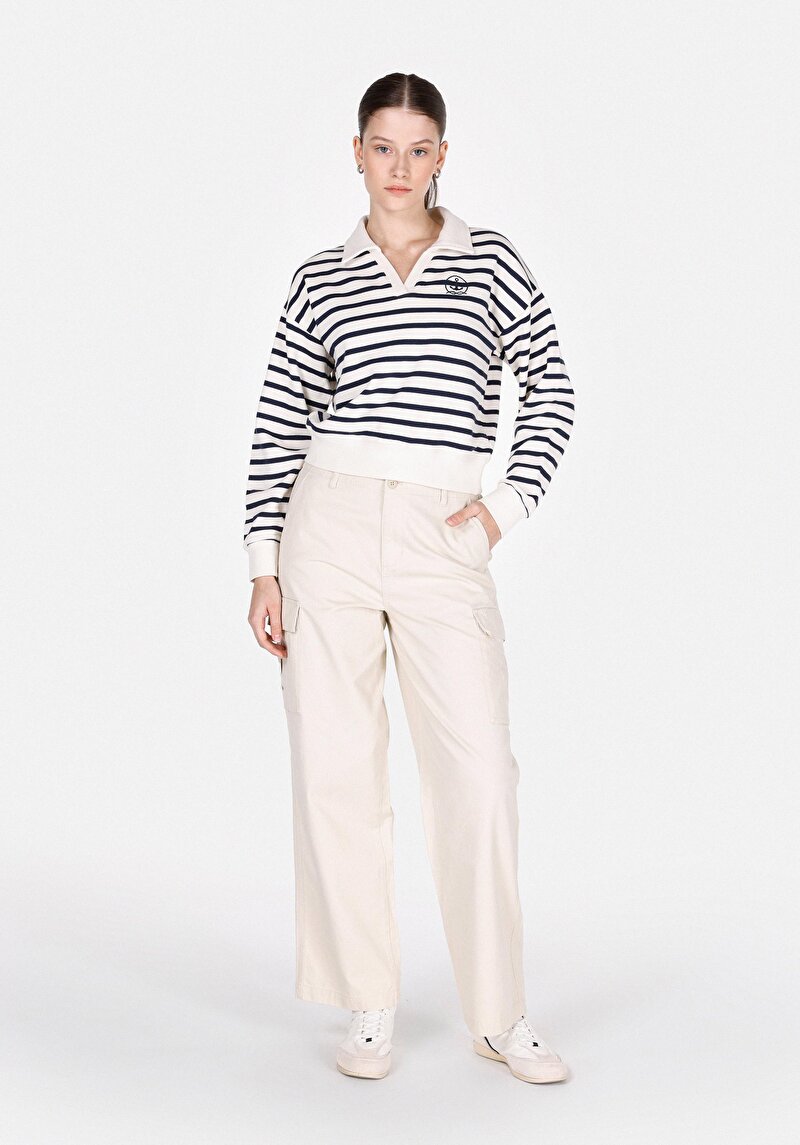 Imagine a Hanorac / Bluza De Dama Alb Regular Fit Cl1073243