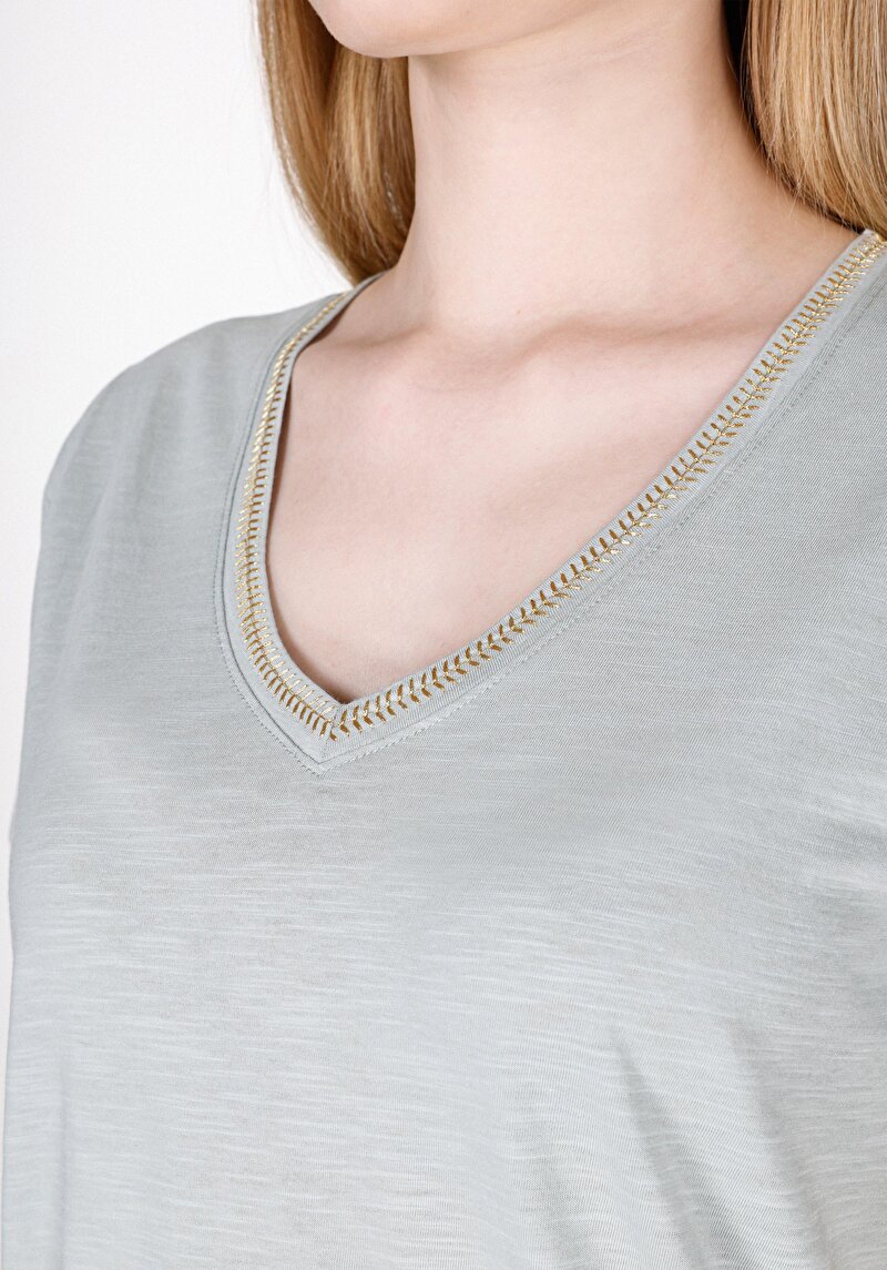 Afișați detalii pentru Regular Fit V-Neck Drept Tricou Verde Manșon Scurt Pentru Femei