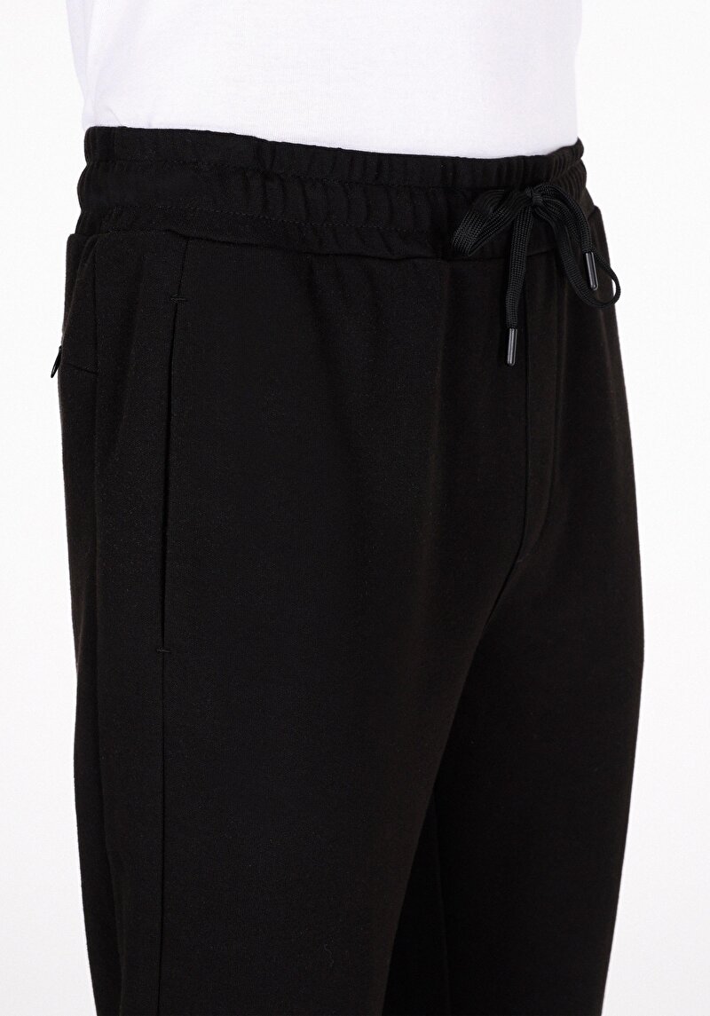 Afișați detalii pentru Pantaloni De Trening De Barbati Negru Slim Fit  Cl1073825