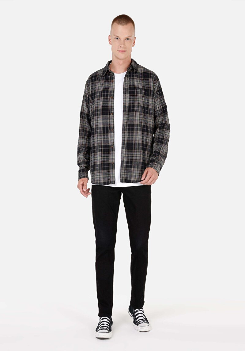 Imagine a Camasa Cu Maneca Lunga De Barbati Verde Regular Fit Cl1070842