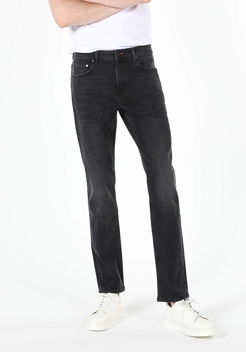 Imagine a Pantaloni De Barbati Denim Regular Fit 045 David Cl1060484