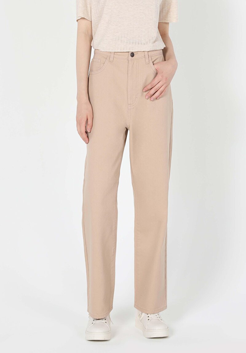 Afișați detalii pentru Pantaloni De Dama Ecru Regular Fit  Cl1060734