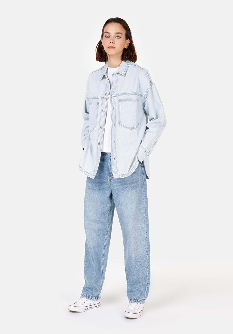 Afișați detalii pentru Oversize Fit Classic Collar Cămașă Albastră Cu Mânecă Lungă Pentru Femei