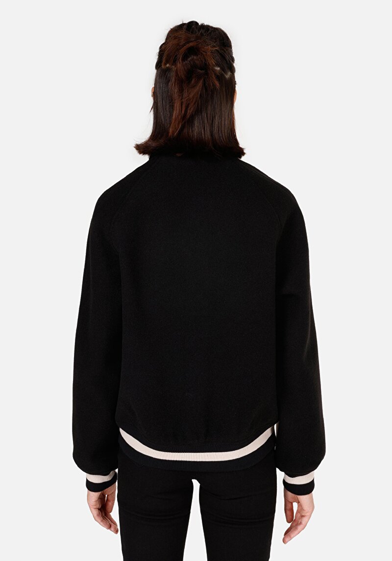 Afișați detalii pentru Jachetă Neagră Pentru Femei Regular Fit