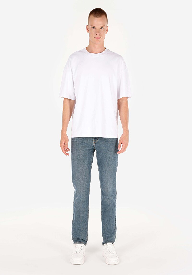 Imagine a Pantaloni De Barbati Denim Straight Fit 044 Karl Cl1072302