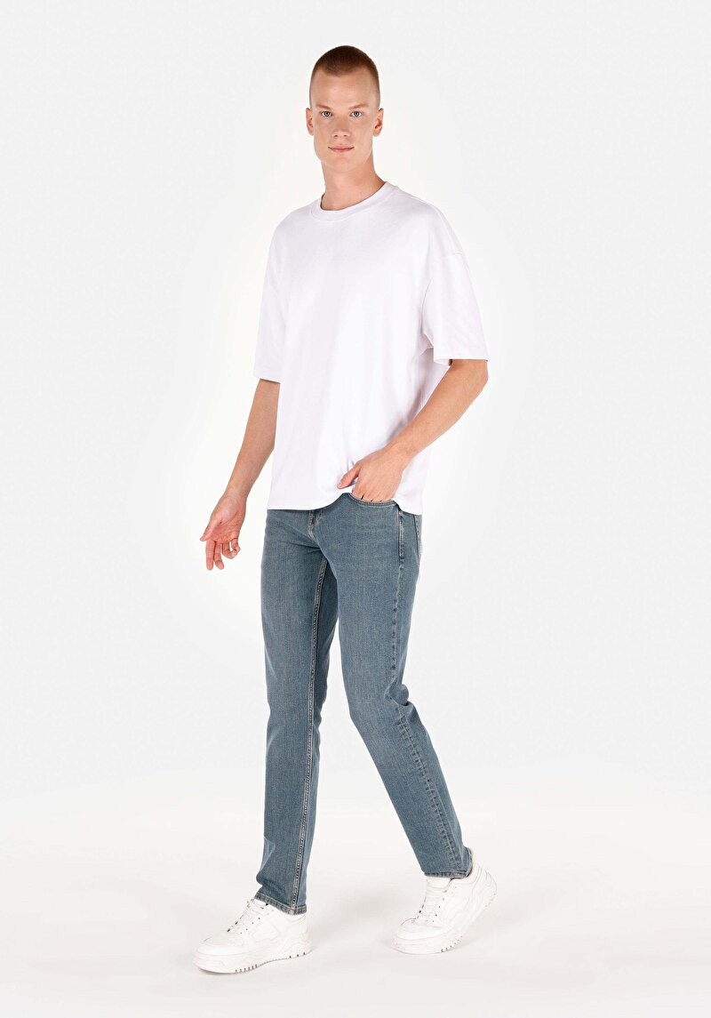 Afișați detalii pentru Pantaloni De Barbati Denim Straight Fit 044 Karl Cl1072302