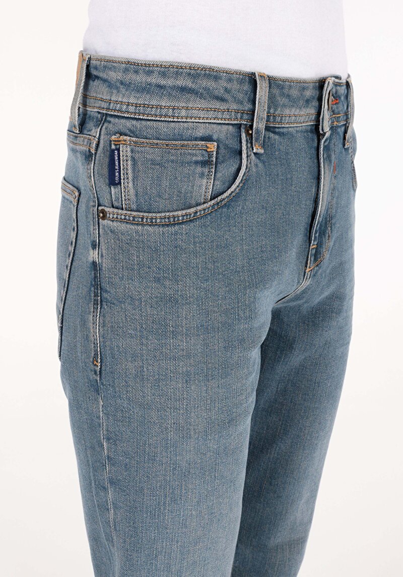 Afișați detalii pentru Pantaloni De Barbati Denim Straight Fit 044 Karl Cl1072302