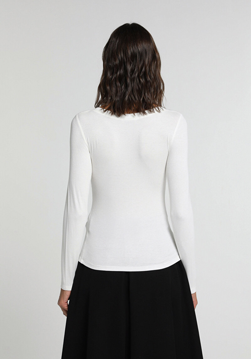 Imagine a Tricou Cu Maneca Lunga De Dama Alb Slim Fit Cl1070957
