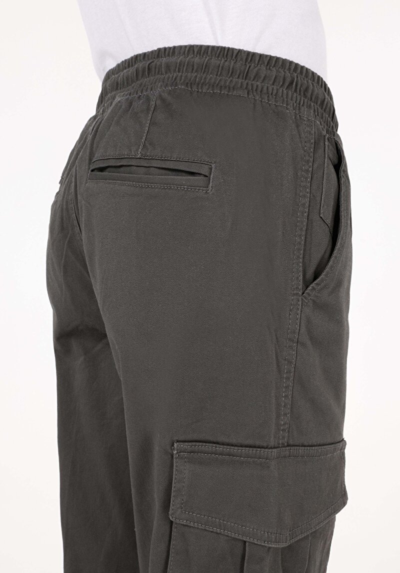 Afișați detalii pentru Pantaloni De Barbati Antracit Slim Fit  Cl1072366