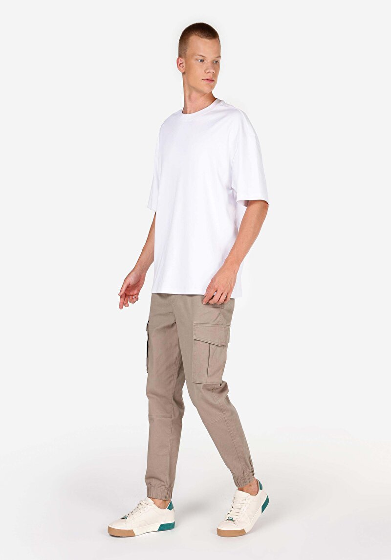 Imagine a Pantaloni De Barbati Bej Slim Fit Cl1072366