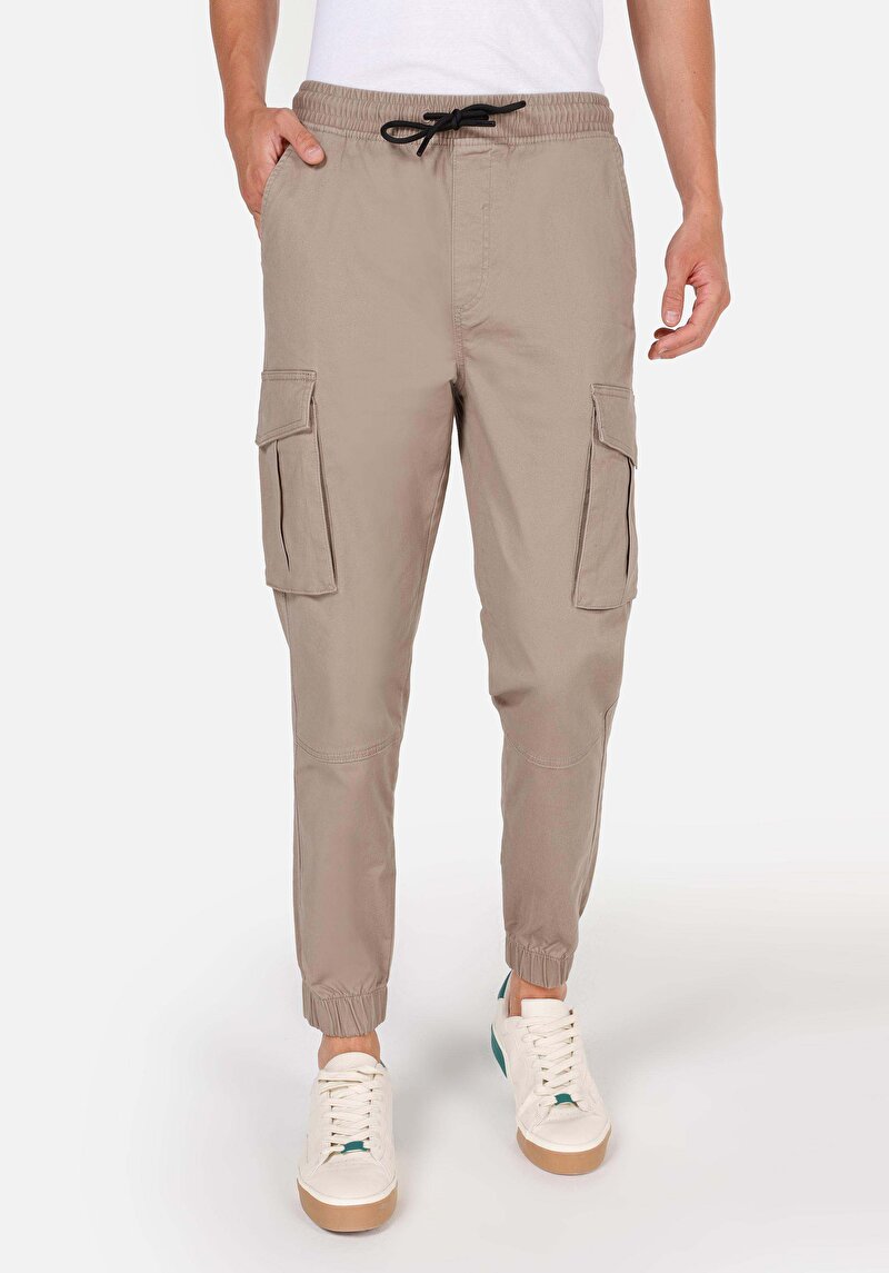 Imagine a Pantaloni De Barbati Bej Slim Fit Cl1072366