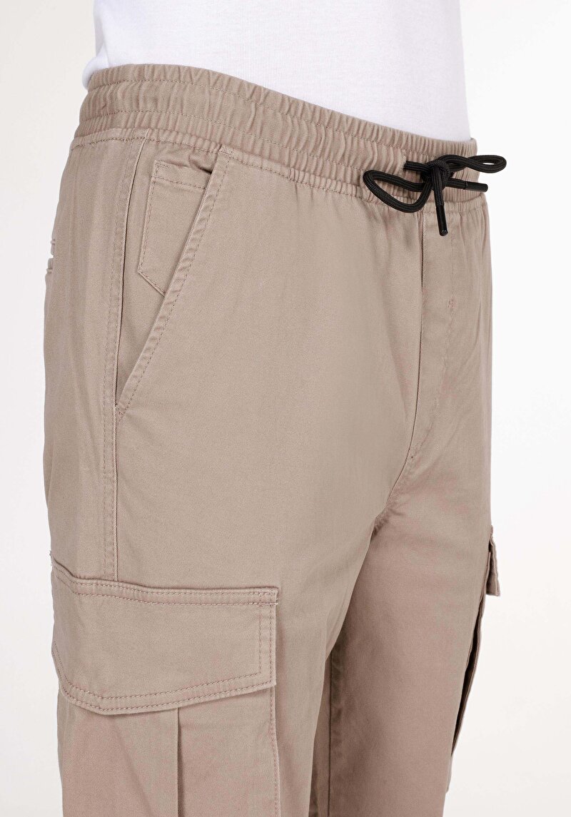 Afișați detalii pentru Pantaloni De Barbati Bej Slim Fit  Cl1072366