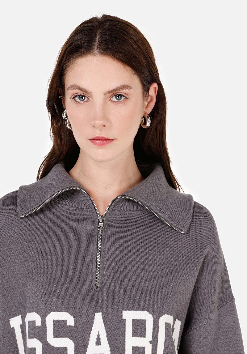 Imagine a Pulover Gri Pentru Femei Cu Fermoar Comfort Fit