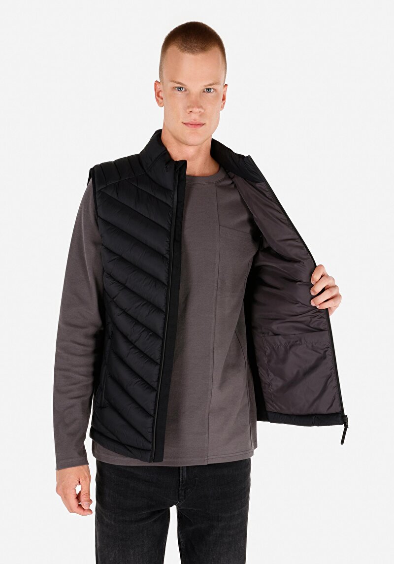 Afișați detalii pentru Vesta De Barbati Negru Slim Fit  Cl1071238