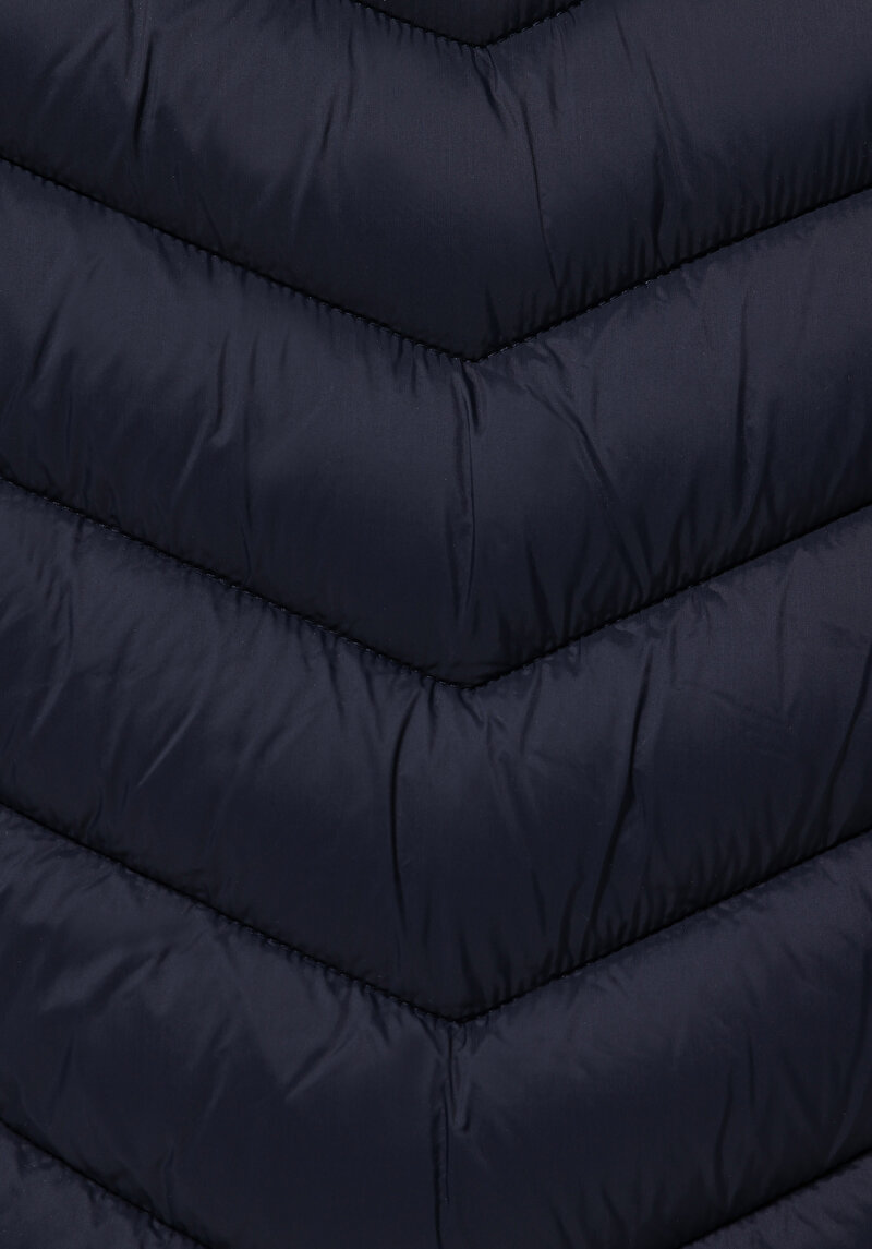 Afișați detalii pentru Vesta De Barbati Albastru Marin Slim Fit  Cl1071238