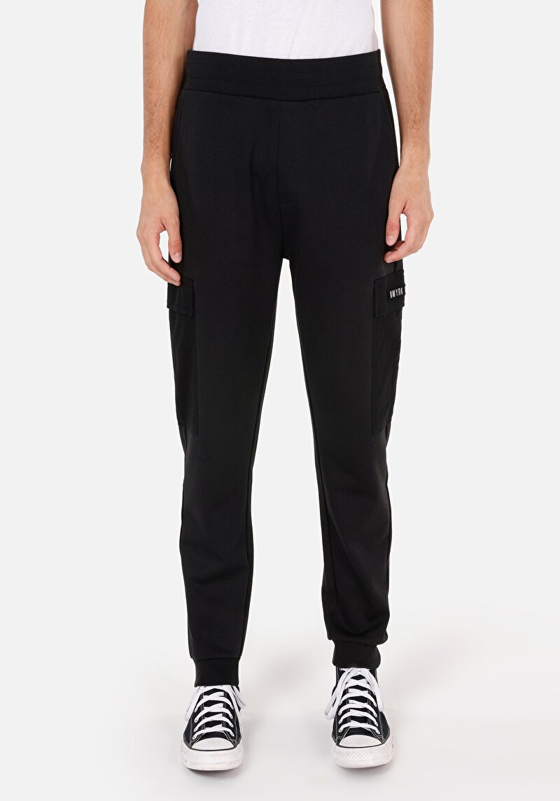 Afișați detalii pentru Pantaloni De Trening De Barbati Negru Slim Fit  Cl1071280