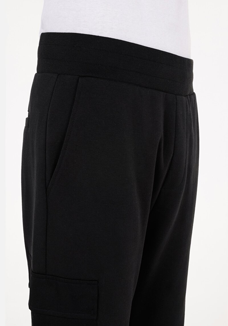 Afișați detalii pentru Pantaloni De Trening De Barbati Negru Slim Fit  Cl1071280