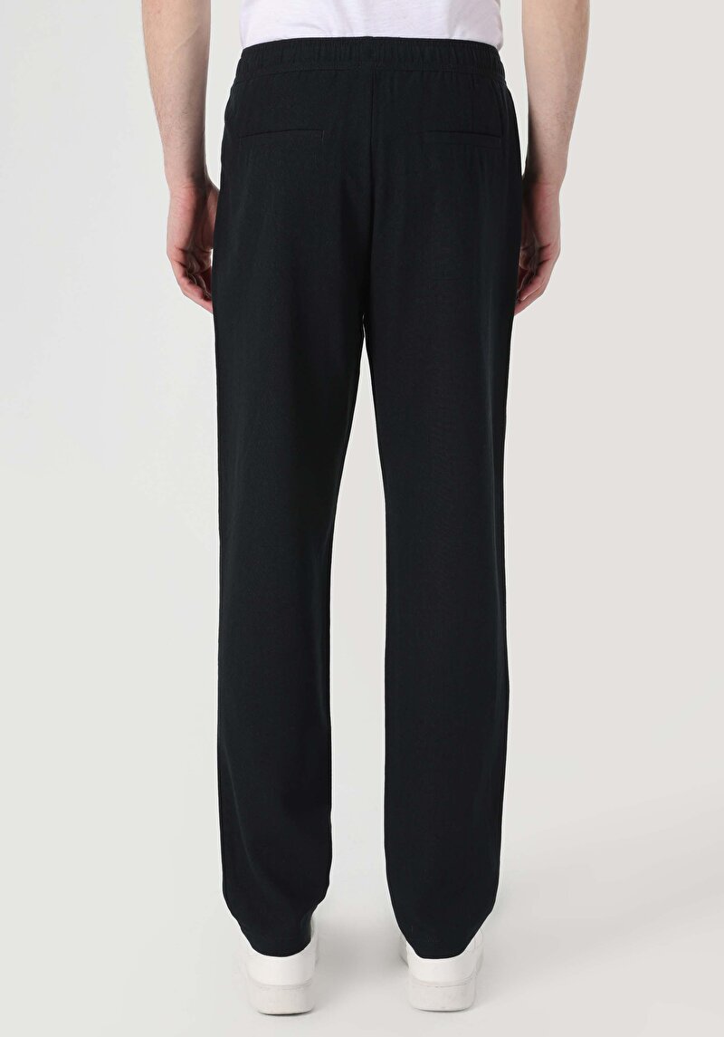 Afișați detalii pentru Pantaloni De Barbati Negru Regular Fit  Cl1064125