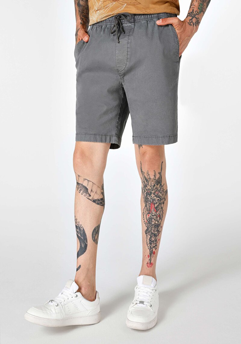 Afișați detalii pentru Short / Pantaloni Scurti De Barbati Antracit Regular Fit  Cl1064127