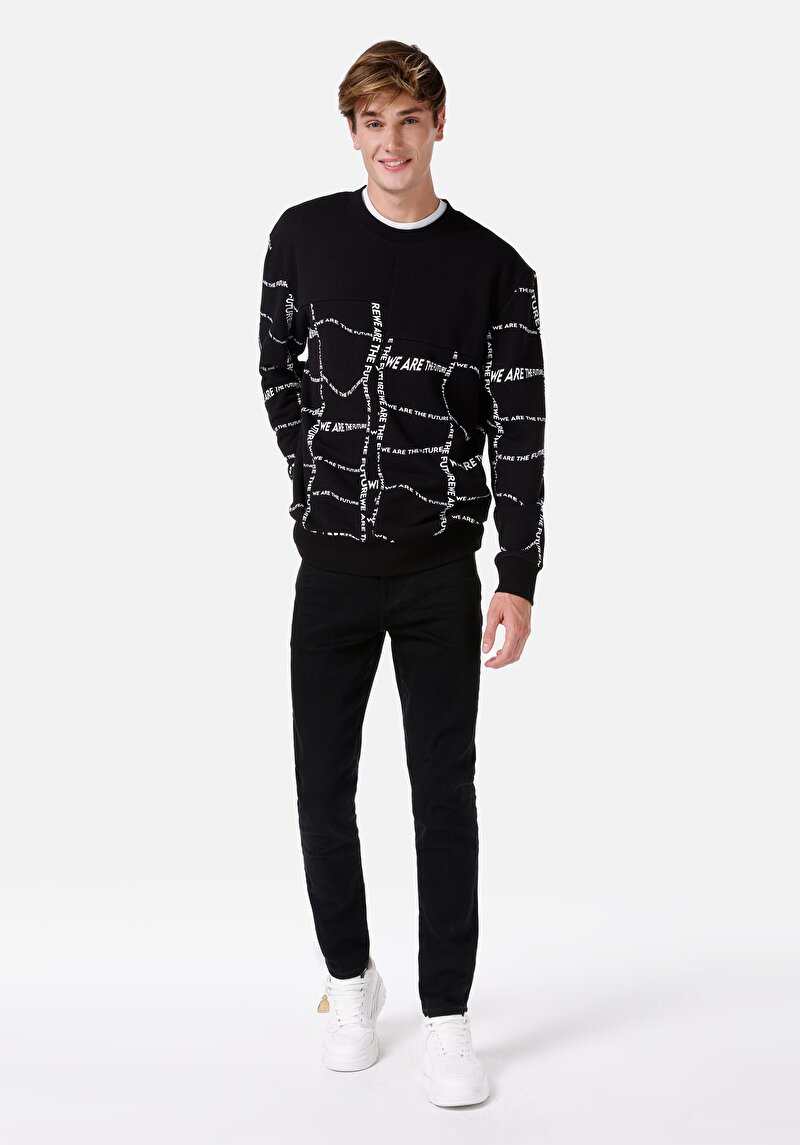 Imagine a Pulover Gri Jacquard Pentru Bărbați Cu Gât Rotund Regular Fit