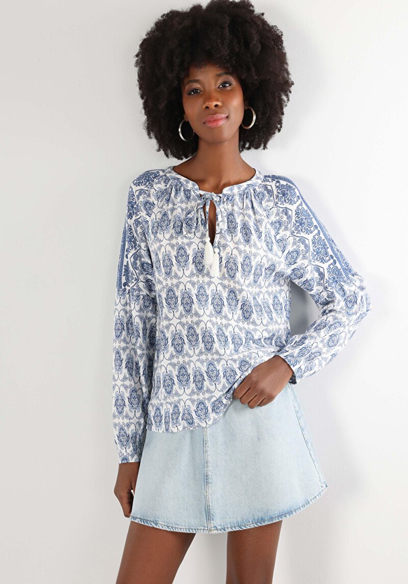 Imagine a Regular Fit Cămașă Albastră Cu Mânecă Lungă Pentru Femei Cu Decolteu În V