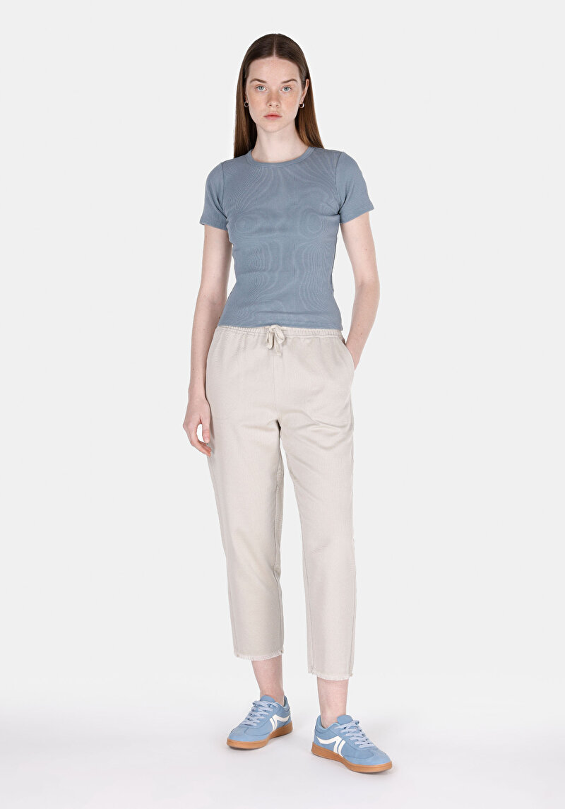 Imagine a Slim Fit Round Collar Drept Tricou Albastru Cu Mânecă Scurtă Pentru Femei