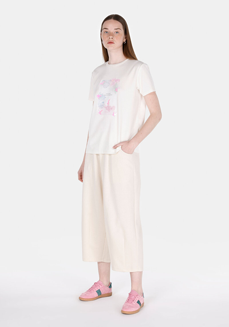 Imagine a Tricou Cu Maneca Scurta De Dama Alb Regular Fit  Cl1074603