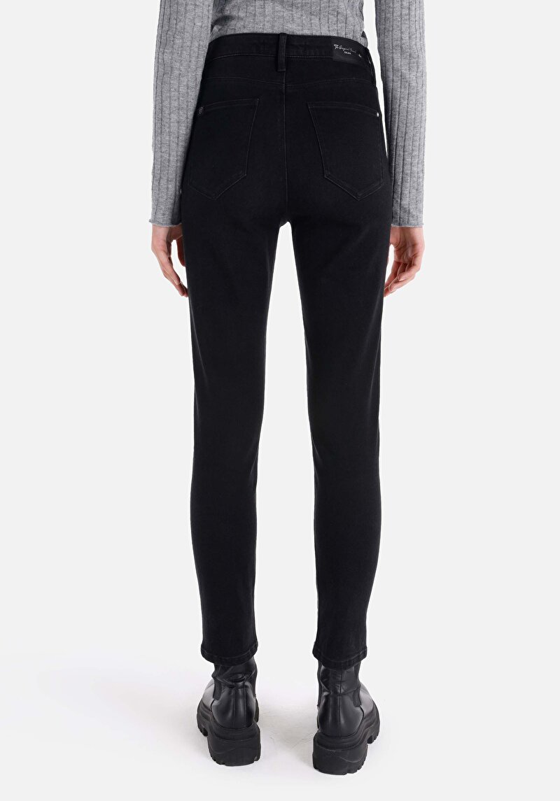 Imagine a Pantaloni De Dama Negru Slim Fit 703 Carla Cl1065302