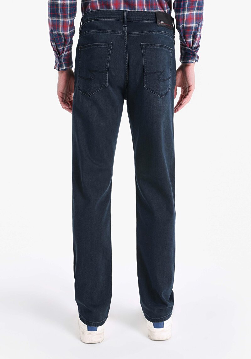 Imagine a Regular Fit Talie Medie Picior Drept Blugi Indigo Închis Bărbați