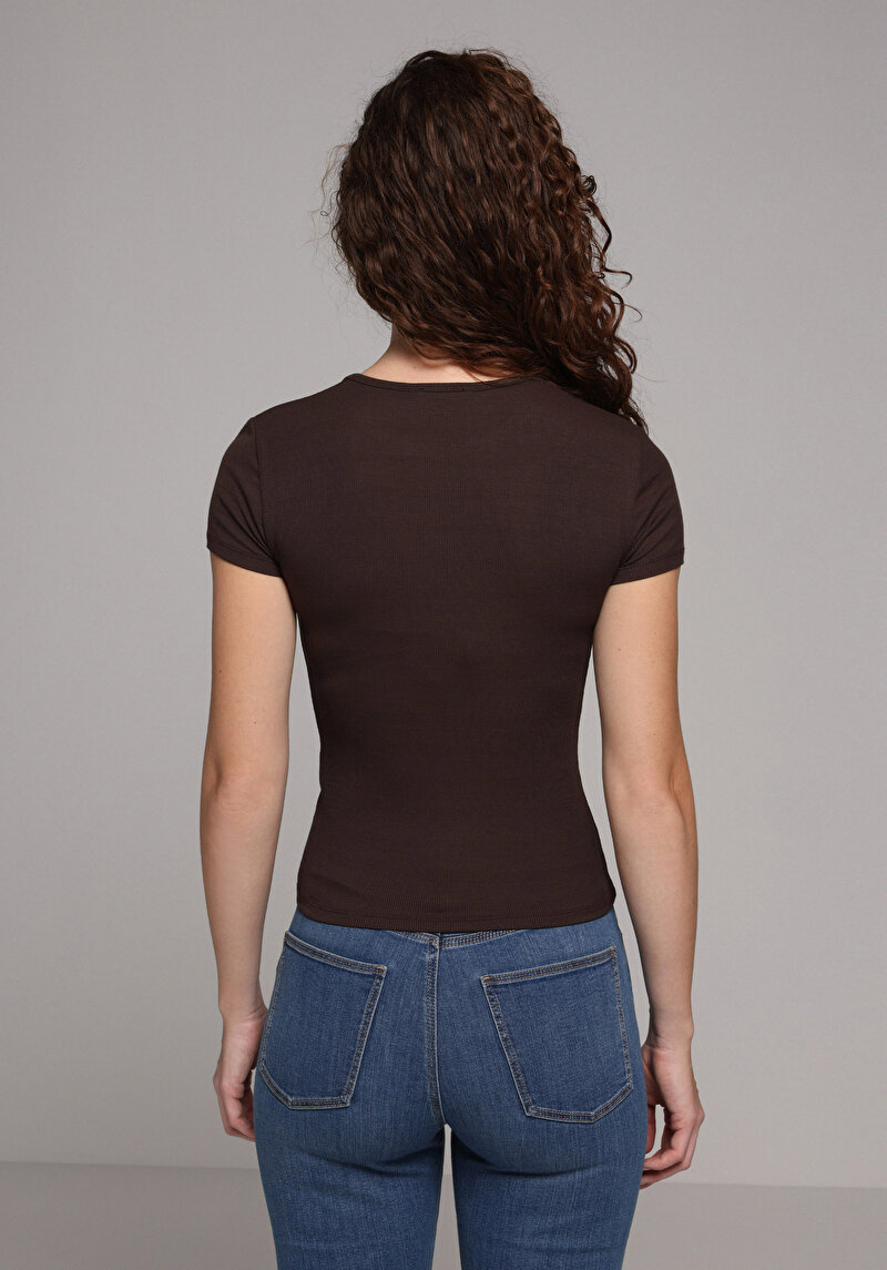 Imagine a Tricou Cu Maneca Scurta De Dama Maro Slim Fit Cl1068560