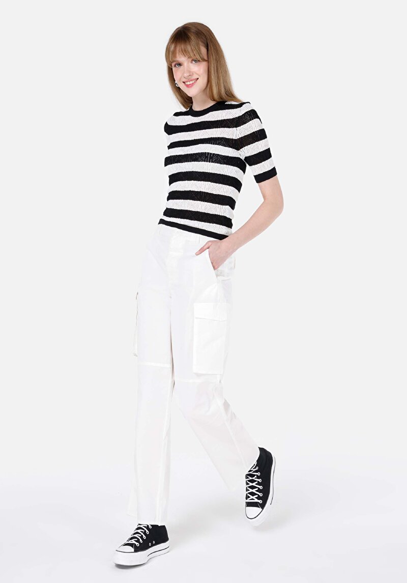 Imagine a Pulover Cu Mâneci Scurte De Dama Negru Slim Fit Cl1069130